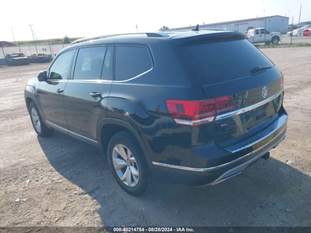 Photo 2 VIN: 1V2MR2CA0JC593896 - VOLKSWAGEN ATLAS 