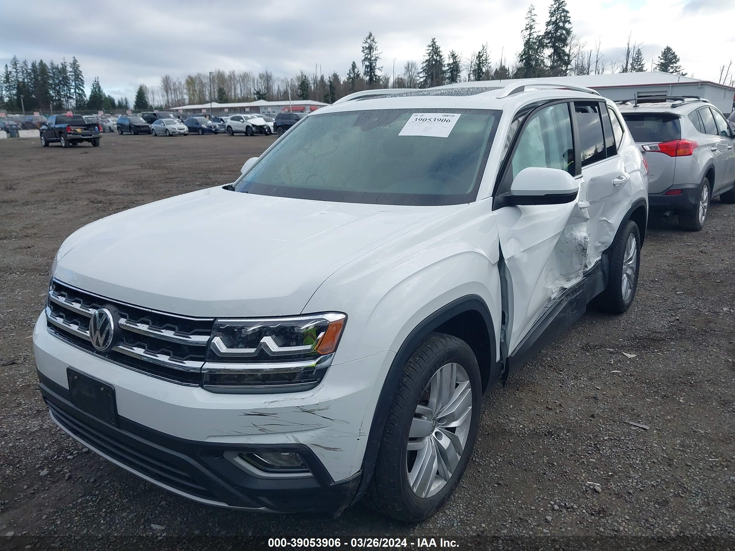 Photo 1 VIN: 1V2MR2CA0LC504332 - VOLKSWAGEN ATLAS 