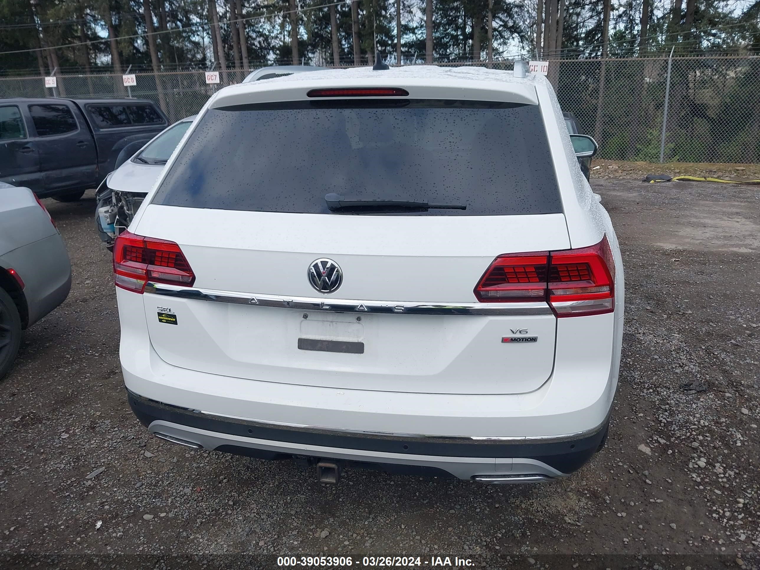 Photo 15 VIN: 1V2MR2CA0LC504332 - VOLKSWAGEN ATLAS 