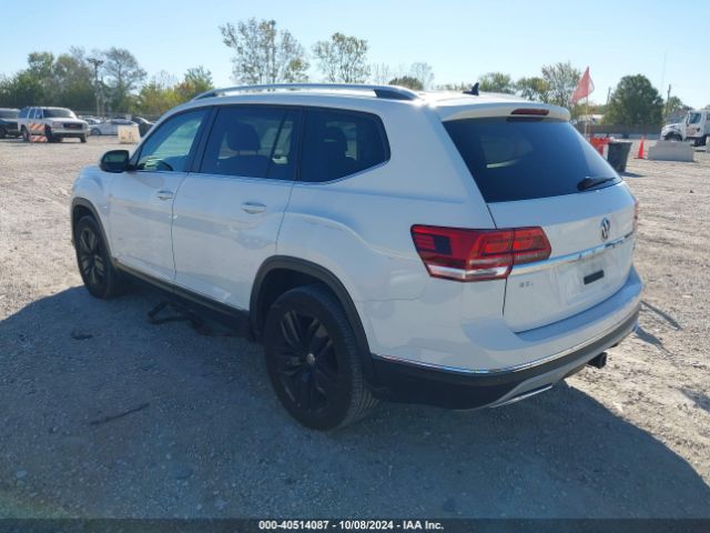 Photo 2 VIN: 1V2MR2CA1JC560910 - VOLKSWAGEN ATLAS 