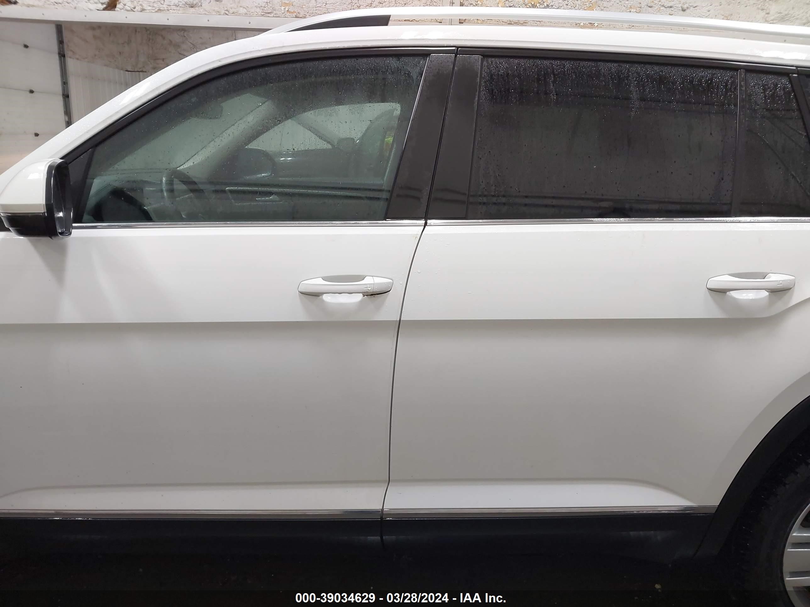 Photo 14 VIN: 1V2MR2CA9KC595891 - VOLKSWAGEN ATLAS 