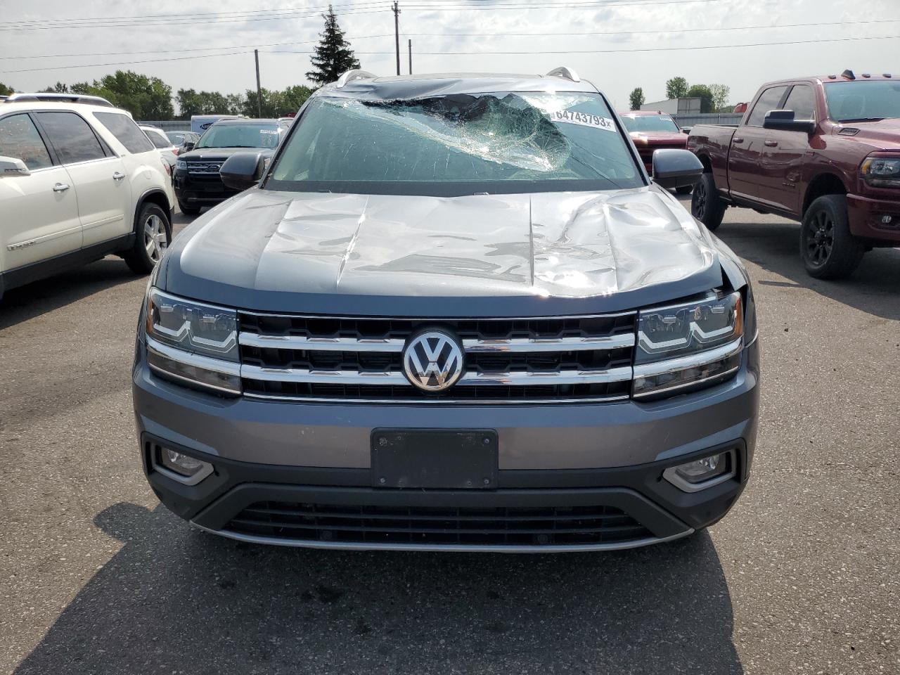 Photo 4 VIN: 1V2MR2CAXKC526952 - VOLKSWAGEN ATLAS 