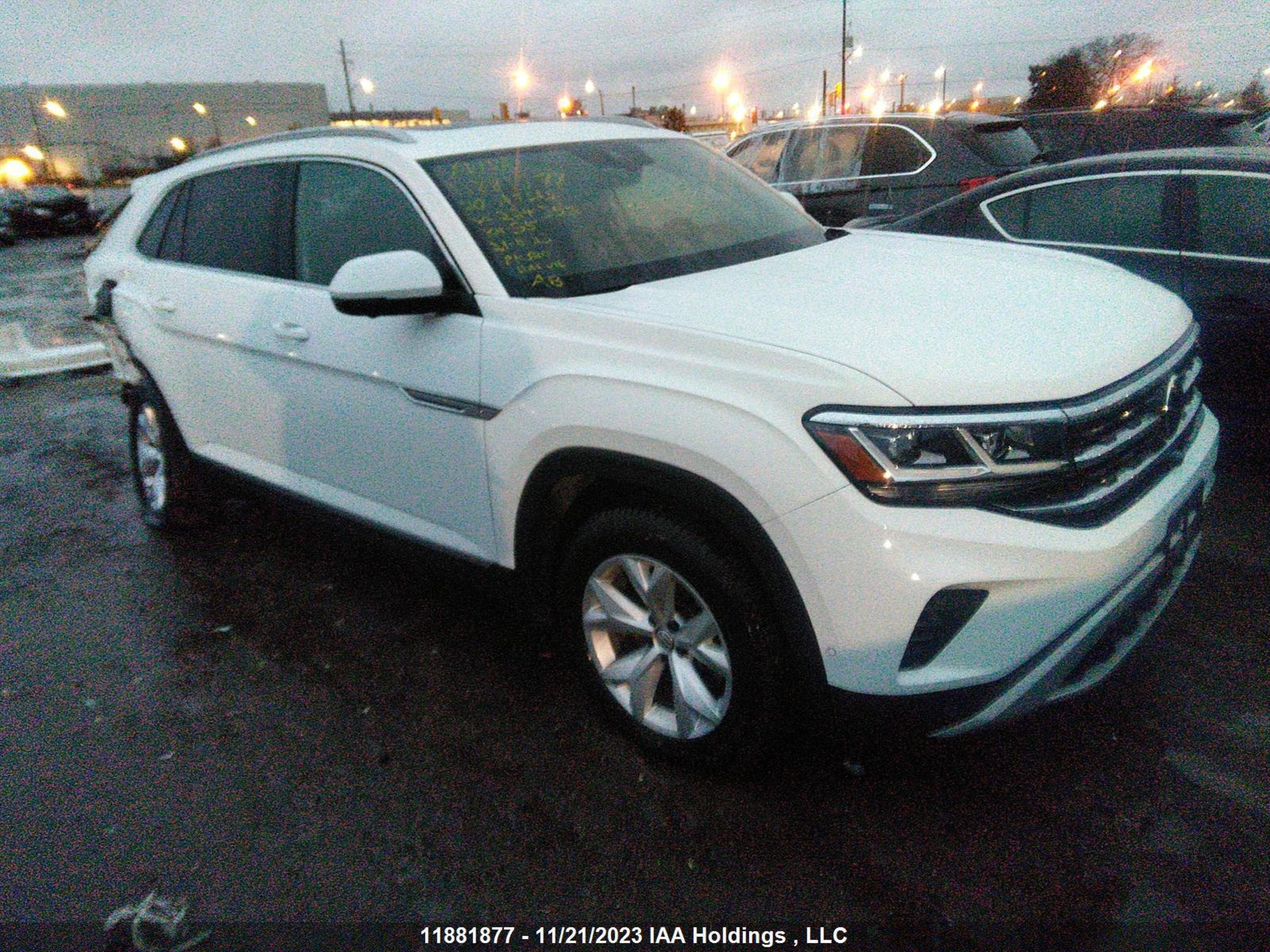 Photo 0 VIN: 1V2NE2CA3LC224355 - VOLKSWAGEN ATLAS CROSS SPORT 