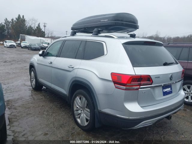 Photo 2 VIN: 1V2NR2CA0JC551670 - VOLKSWAGEN ATLAS 