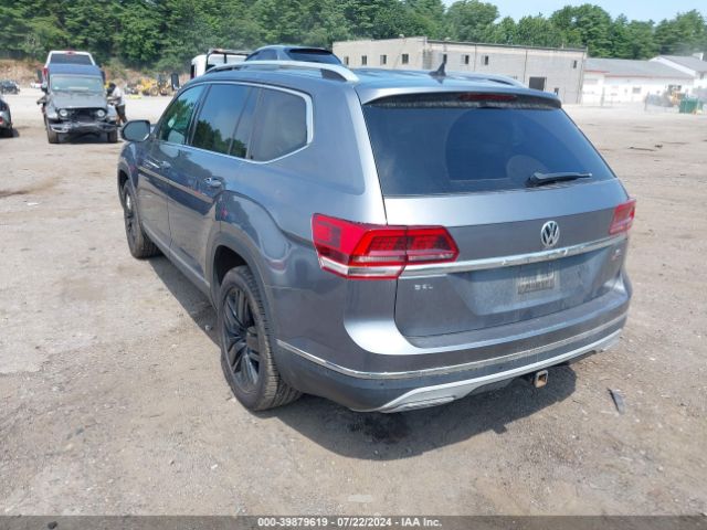 Photo 2 VIN: 1V2NR2CA1JC588890 - VOLKSWAGEN ATLAS 