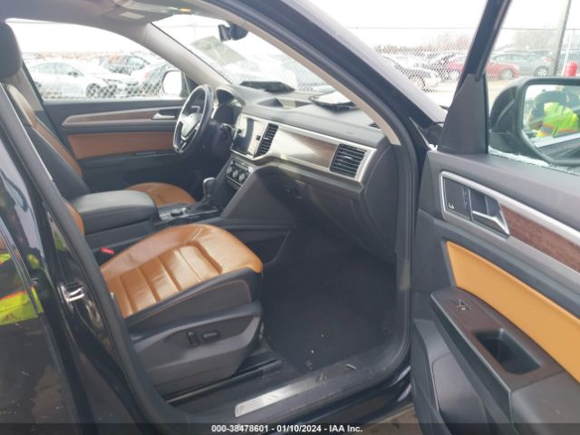 Photo 4 VIN: 1V2NR2CA1KC508733 - VOLKSWAGEN ATLAS 