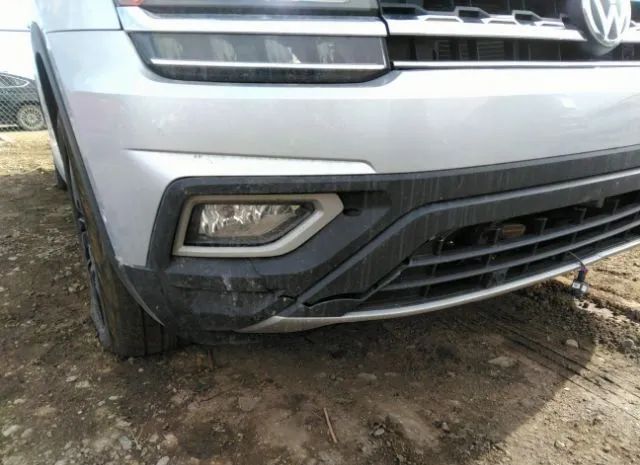 Photo 5 VIN: 1V2NR2CA1KC560721 - VOLKSWAGEN ATLAS 