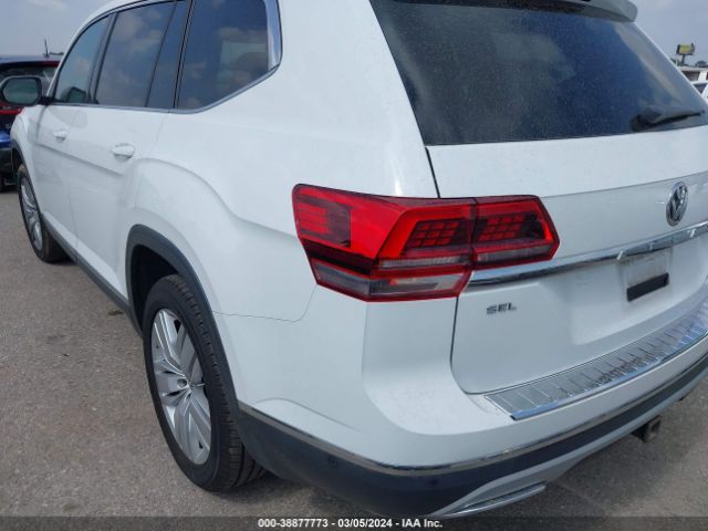 Photo 2 VIN: 1V2NR2CA1KC563800 - VOLKSWAGEN ATLAS 