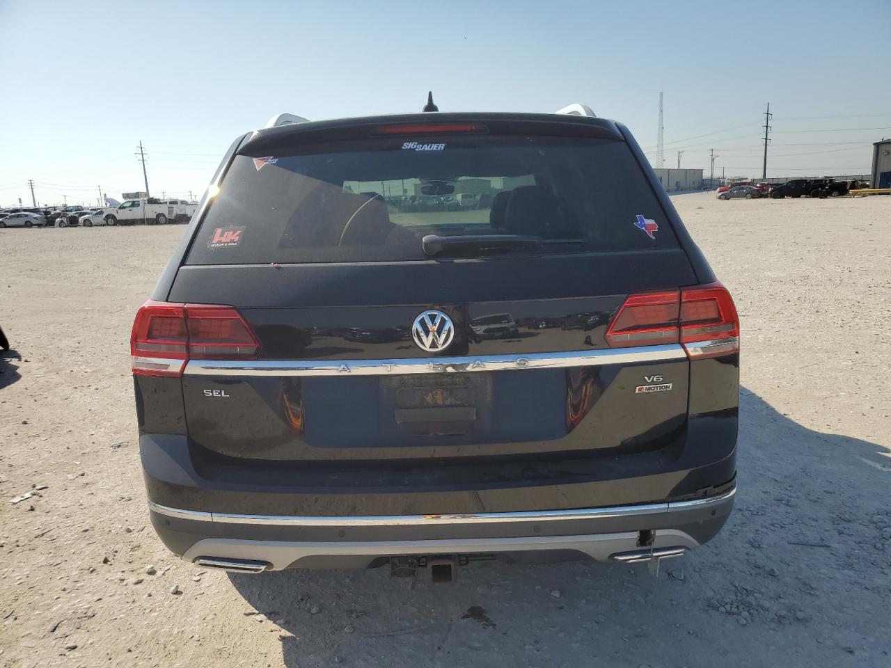 Photo 6 VIN: 1V2NR2CA3JC526701 - VOLKSWAGEN ATLAS 