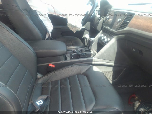 Photo 4 VIN: 1V2NR2CAXJC567942 - VOLKSWAGEN ATLAS 