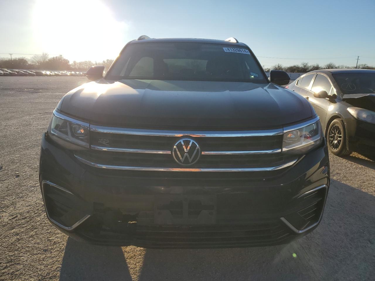 Photo 4 VIN: 1V2PR2CA4MC525019 - VOLKSWAGEN ATLAS 