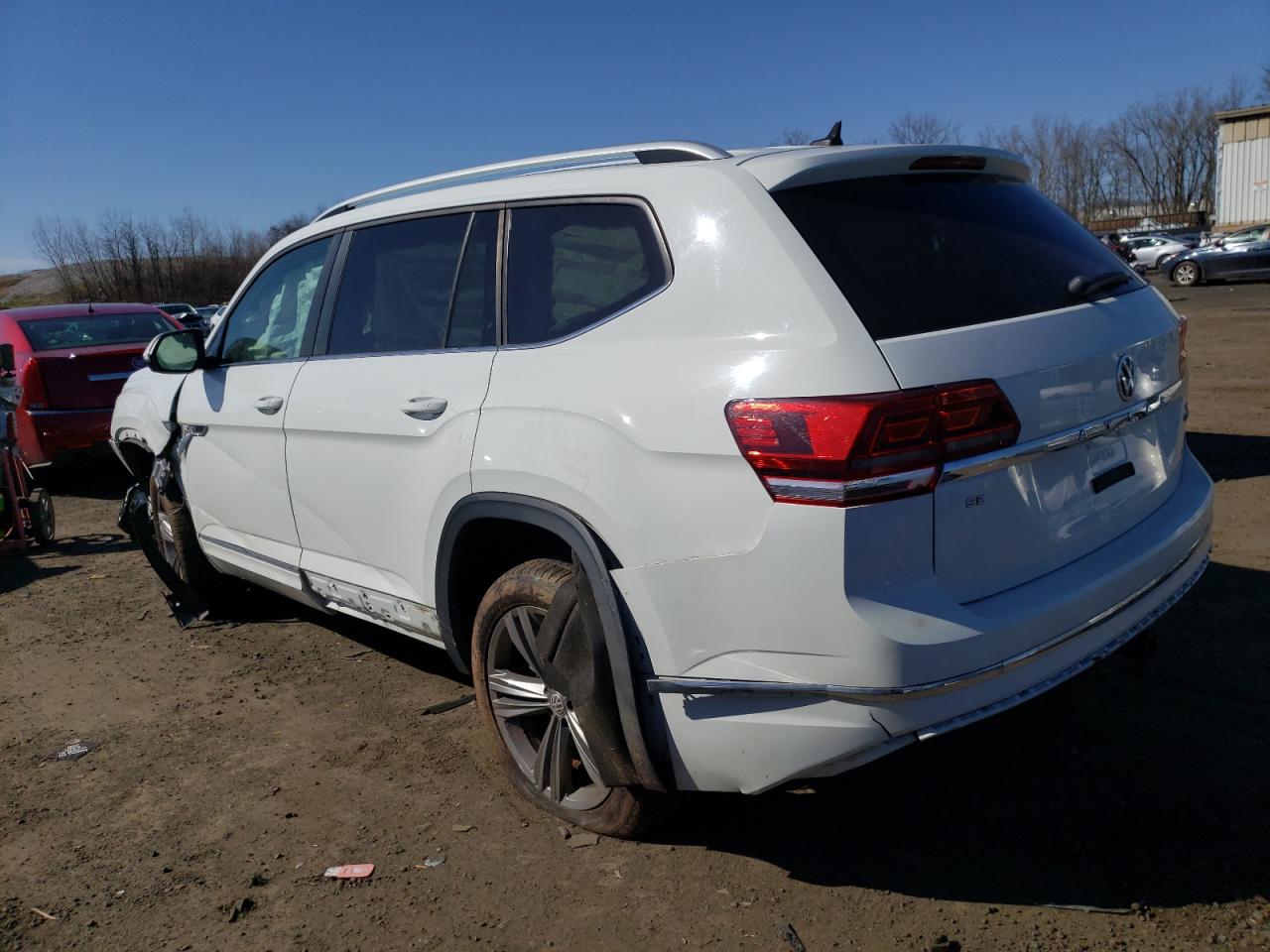 Photo 1 VIN: 1V2PR2CA8JC537248 - VOLKSWAGEN ATLAS 