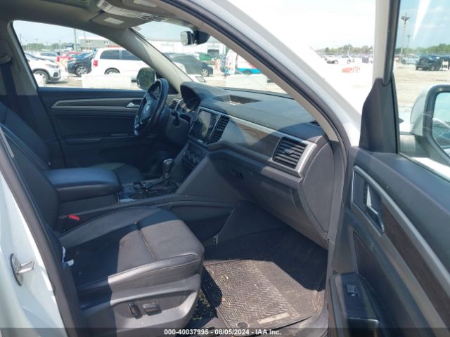 Photo 4 VIN: 1V2RR2CA0JC576280 - VOLKSWAGEN ATLAS 