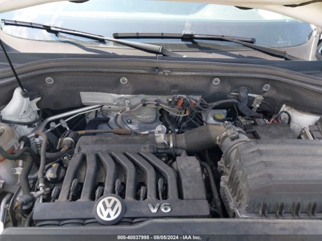 Photo 9 VIN: 1V2RR2CA0JC576280 - VOLKSWAGEN ATLAS 