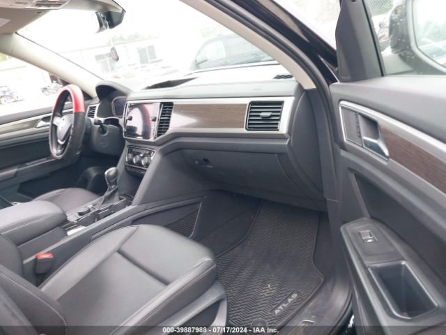 Photo 4 VIN: 1V2RR2CA4KC620881 - VOLKSWAGEN ATLAS 