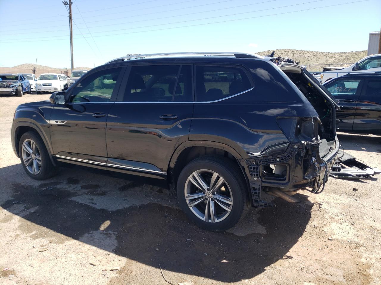 Photo 1 VIN: 1V2SR2CA7JC559736 - VOLKSWAGEN ATLAS 