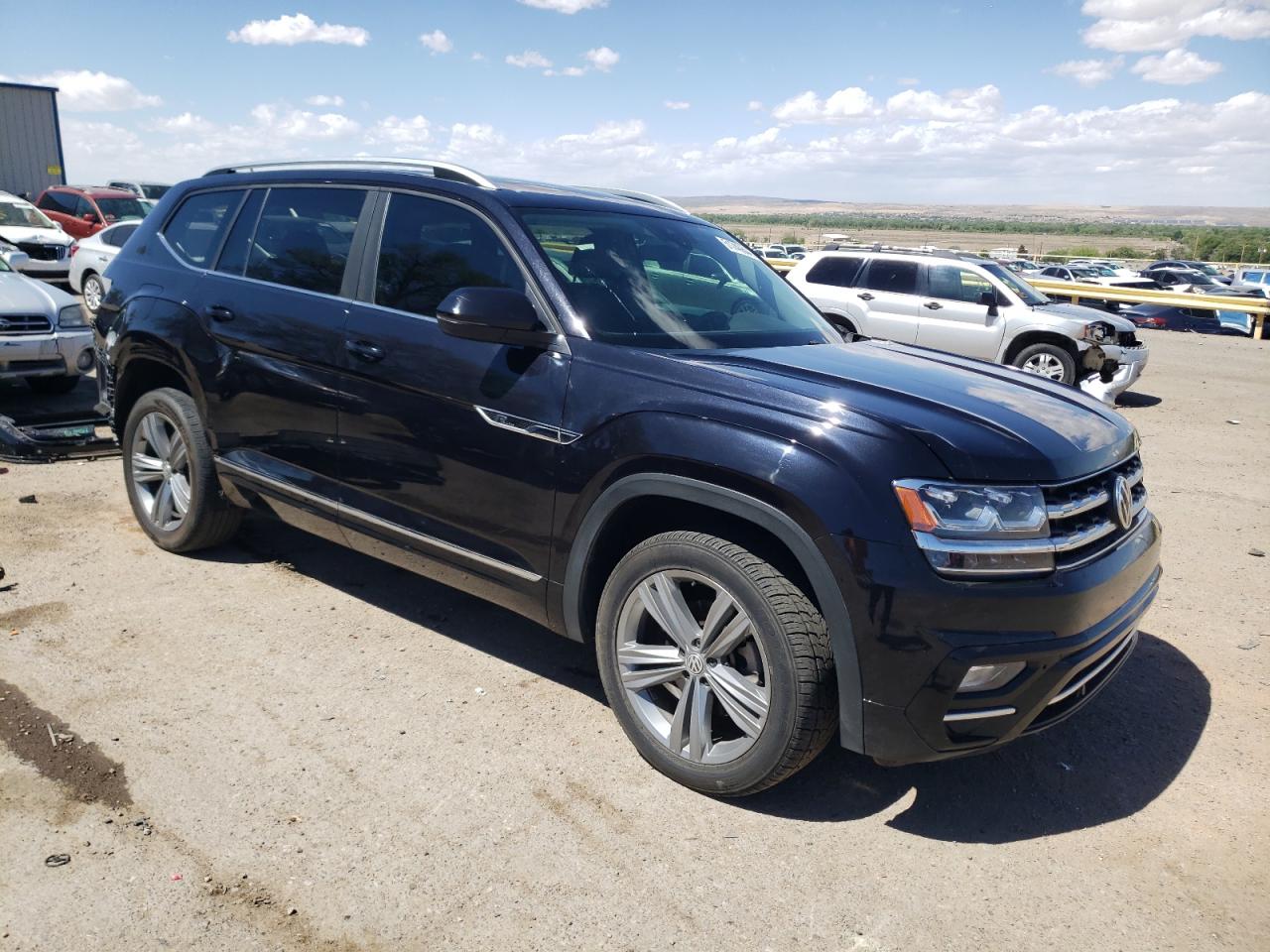 Photo 3 VIN: 1V2SR2CA7JC559736 - VOLKSWAGEN ATLAS 