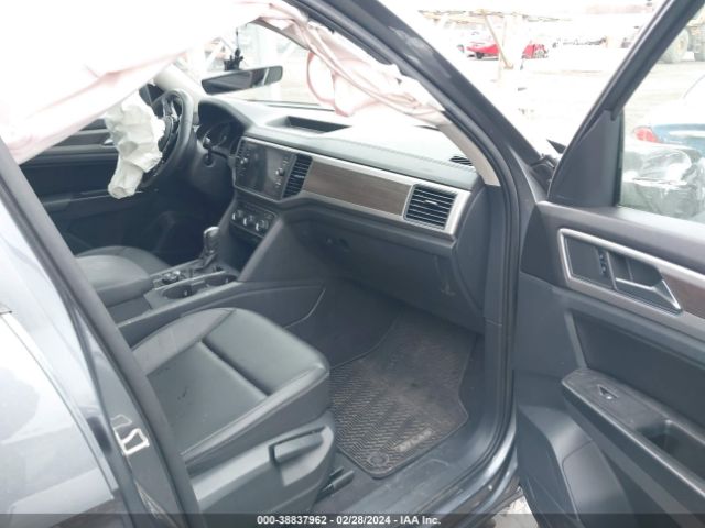 Photo 4 VIN: 1V2UR2CA0KC612495 - VOLKSWAGEN ATLAS 