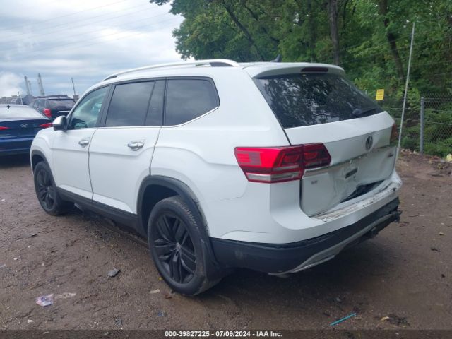 Photo 2 VIN: 1V2UR2CA2KC547701 - VOLKSWAGEN ATLAS 