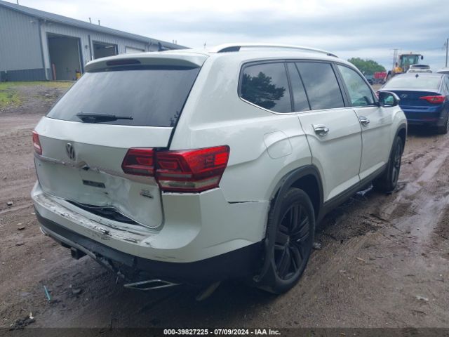 Photo 3 VIN: 1V2UR2CA2KC547701 - VOLKSWAGEN ATLAS 