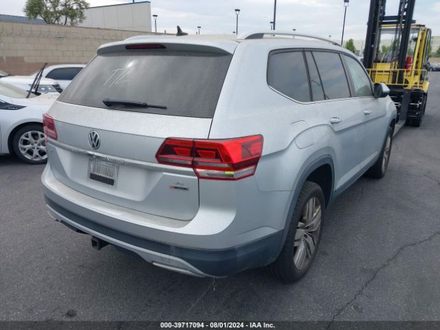 Photo 3 VIN: 1V2UR2CA2KC557595 - VOLKSWAGEN ATLAS 