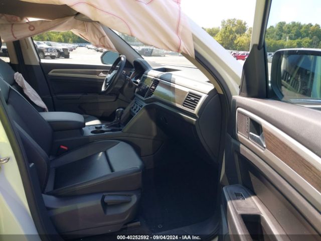 Photo 4 VIN: 1V2UR2CA4KC518250 - VOLKSWAGEN ATLAS 