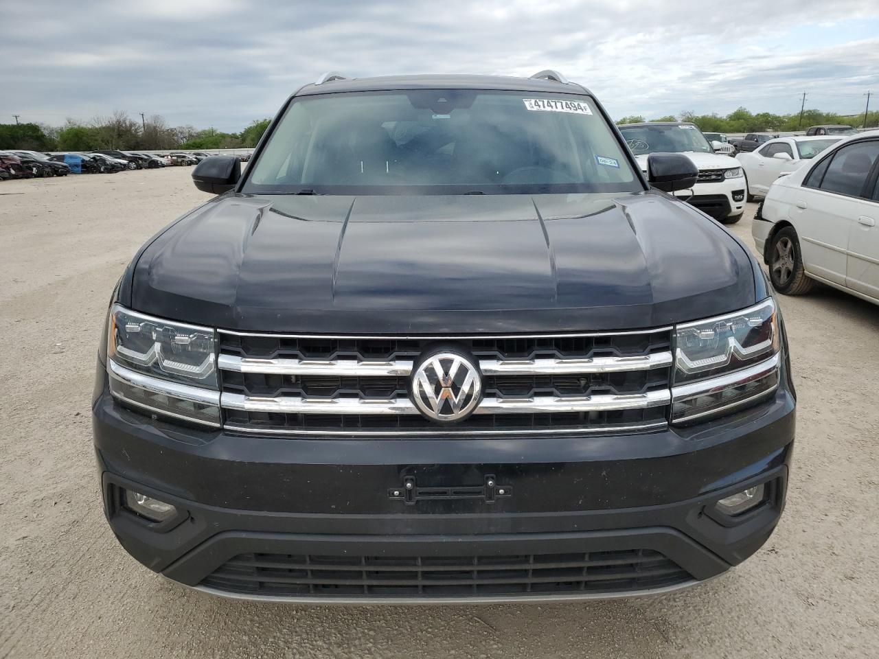 Photo 4 VIN: 1V2UR2CA6KC561536 - VOLKSWAGEN ATLAS 