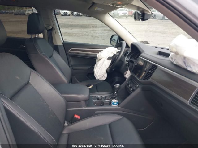 Photo 4 VIN: 1V2UR2CA8KC596921 - VOLKSWAGEN ATLAS 