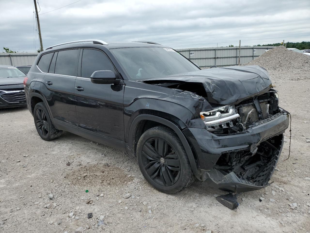 Photo 3 VIN: 1V2UR2CAXKC509780 - VOLKSWAGEN ATLAS 