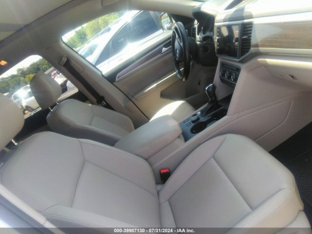 Photo 4 VIN: 1V2UR2CAXKC521461 - VOLKSWAGEN ATLAS 