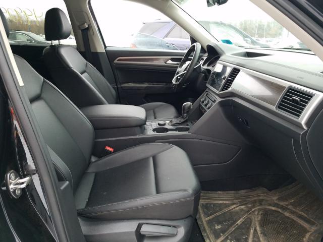 Photo 4 VIN: 1V2UR2CAXKC555528 - VOLKSWAGEN ATLAS SE 