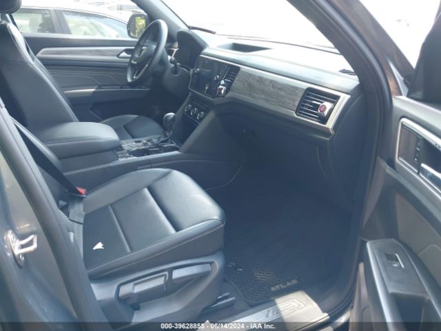 Photo 4 VIN: 1V2WC2CA7NC210682 - VOLKSWAGEN ATLAS CROSS SPORT 