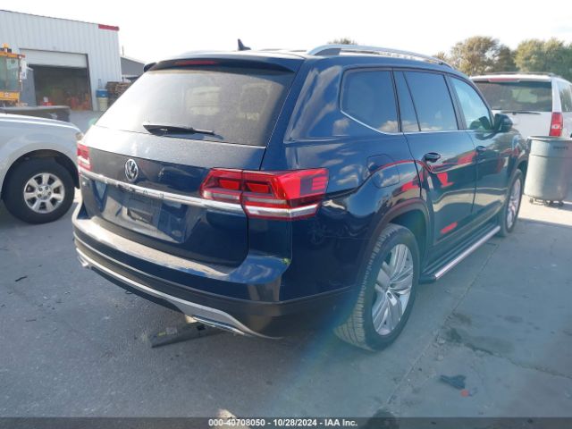 Photo 3 VIN: 1V2WP2CA1KC588559 - VOLKSWAGEN ATLAS 