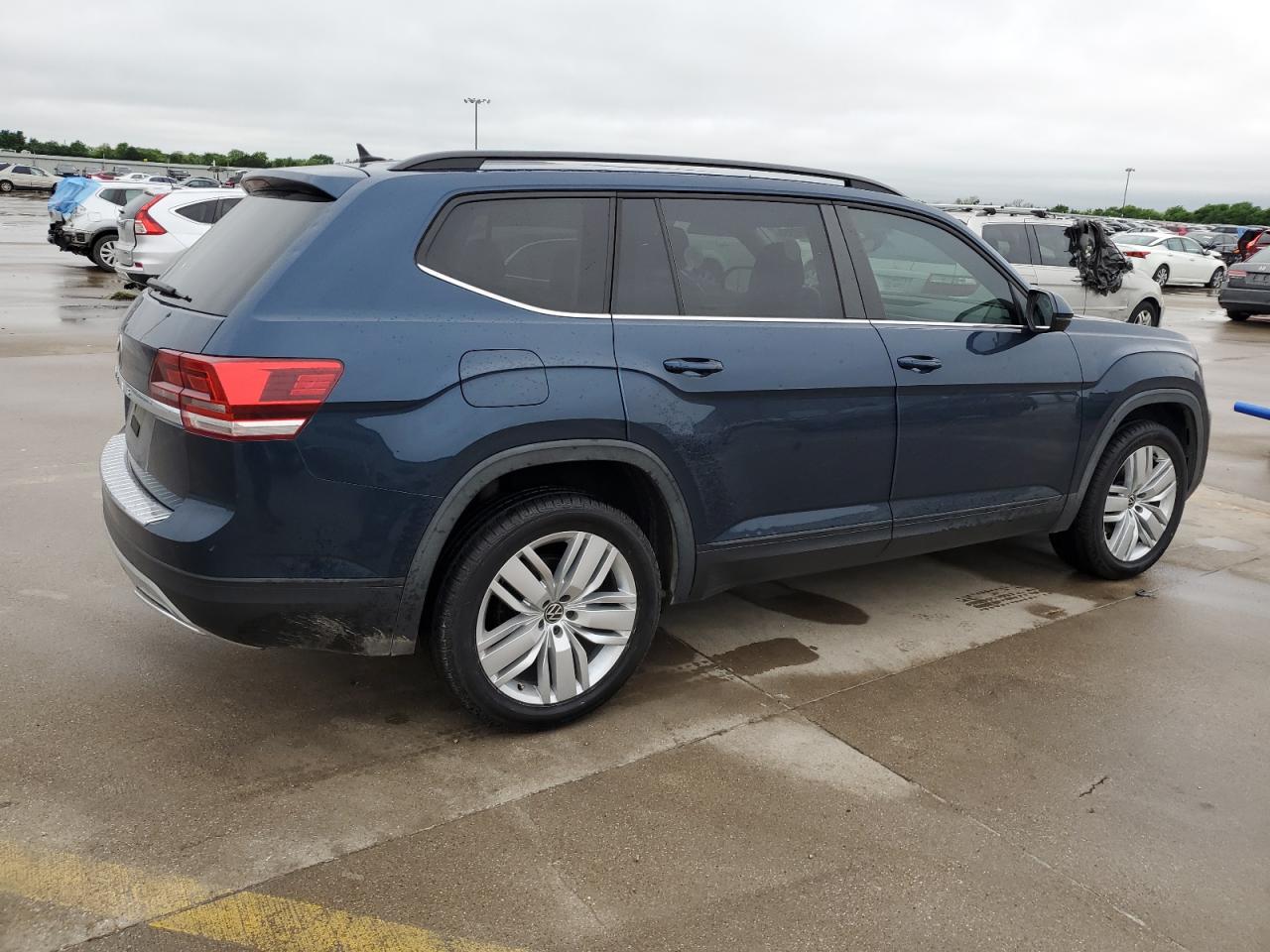 Photo 2 VIN: 1V2WP2CAXLC501291 - VOLKSWAGEN ATLAS 