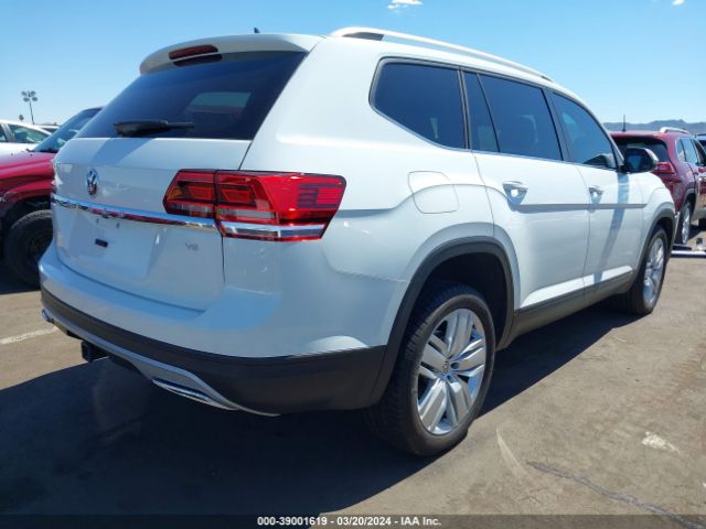 Photo 3 VIN: 1V2WR2CA2KC594512 - VOLKSWAGEN ATLAS 