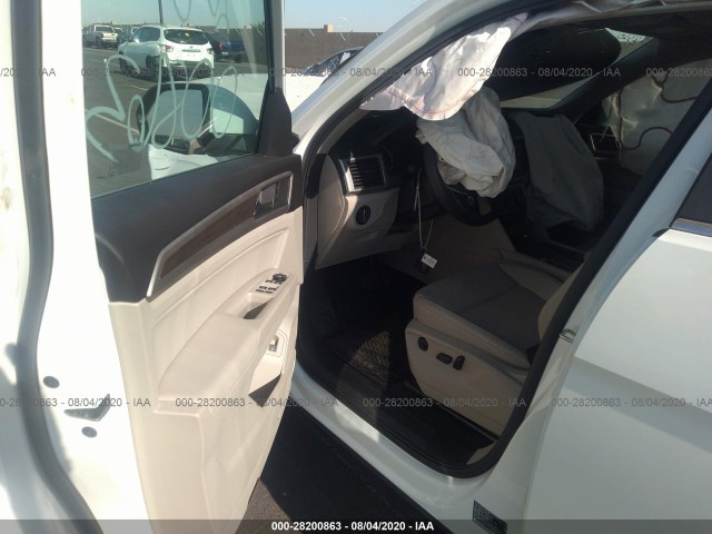 Photo 4 VIN: 1V2WR2CA4KC532660 - VOLKSWAGEN ATLAS 