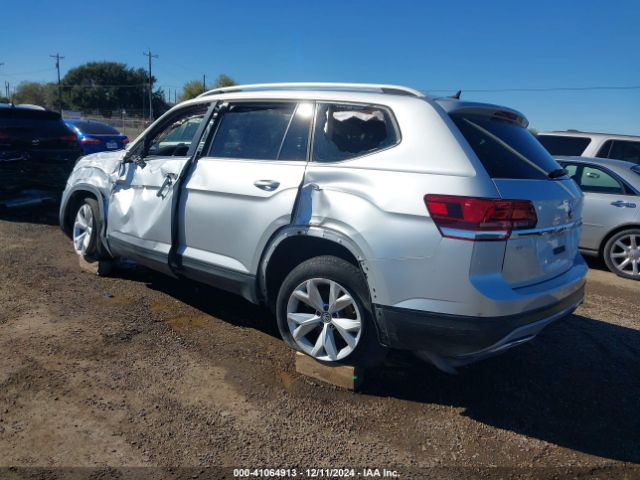 Photo 2 VIN: 1V2WR2CA4KC558921 - VOLKSWAGEN ATLAS 