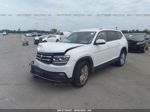 Photo 1 VIN: 1V2WR2CA4KC561818 - VOLKSWAGEN ATLAS 