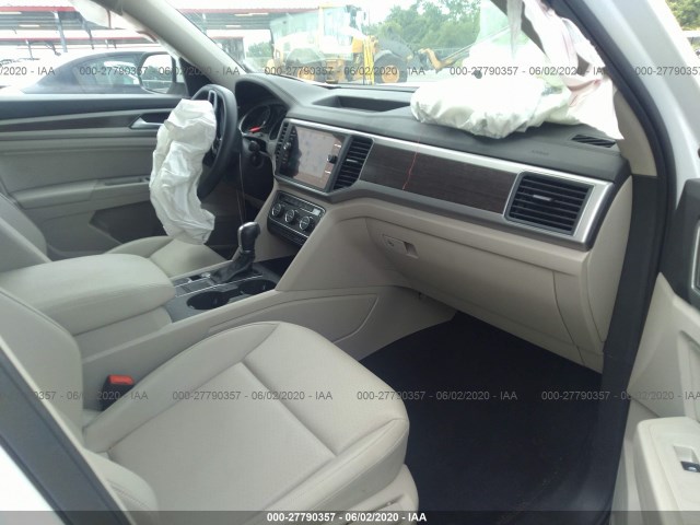 Photo 4 VIN: 1V2WR2CA4KC561818 - VOLKSWAGEN ATLAS 