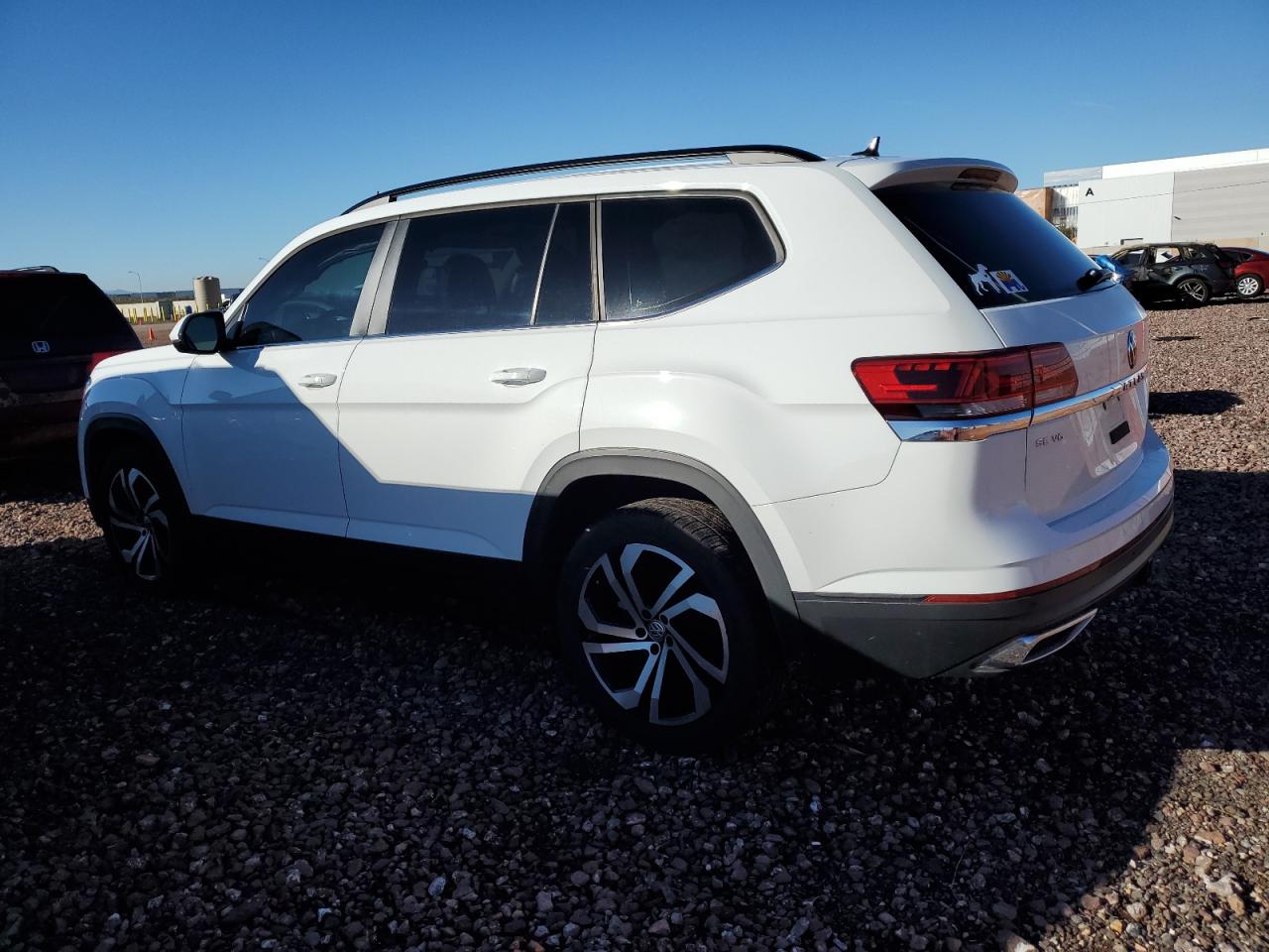 Photo 1 VIN: 1V2WR2CA5MC561510 - VOLKSWAGEN ATLAS 