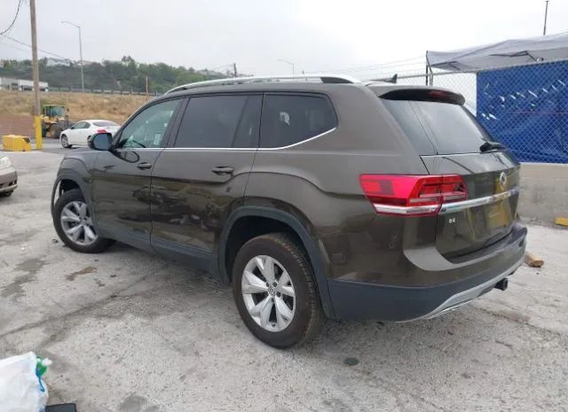 Photo 2 VIN: 1V2WR2CA6KC512474 - VOLKSWAGEN ATLAS 