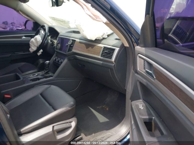 Photo 4 VIN: 1V2WR2CA7KC546388 - VOLKSWAGEN ATLAS 