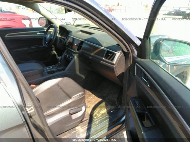 Photo 4 VIN: 1V2WR2CA7KC598796 - VOLKSWAGEN ATLAS 