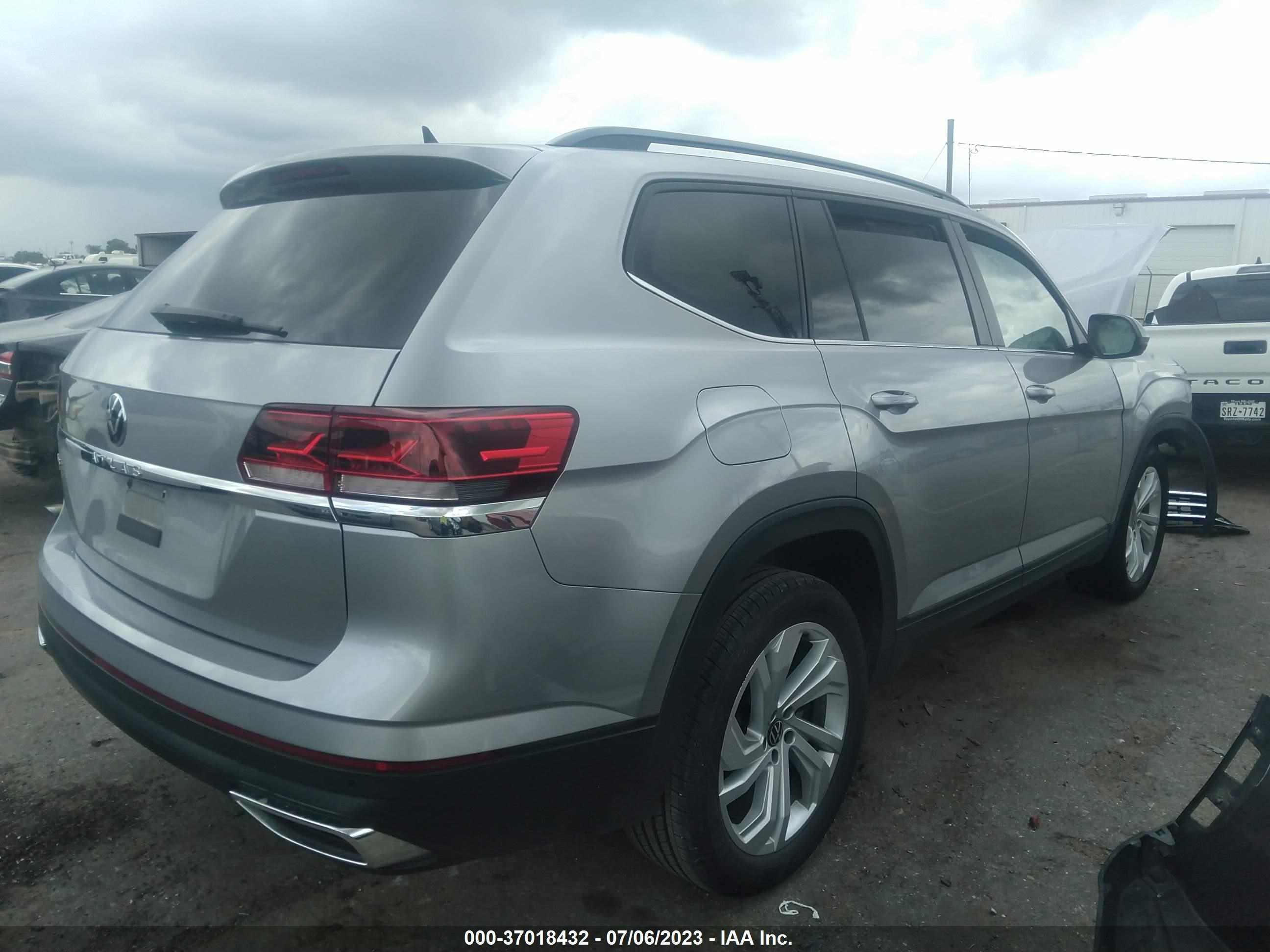 Photo 3 VIN: 1V2WR2CA7MC609461 - VOLKSWAGEN ATLAS 