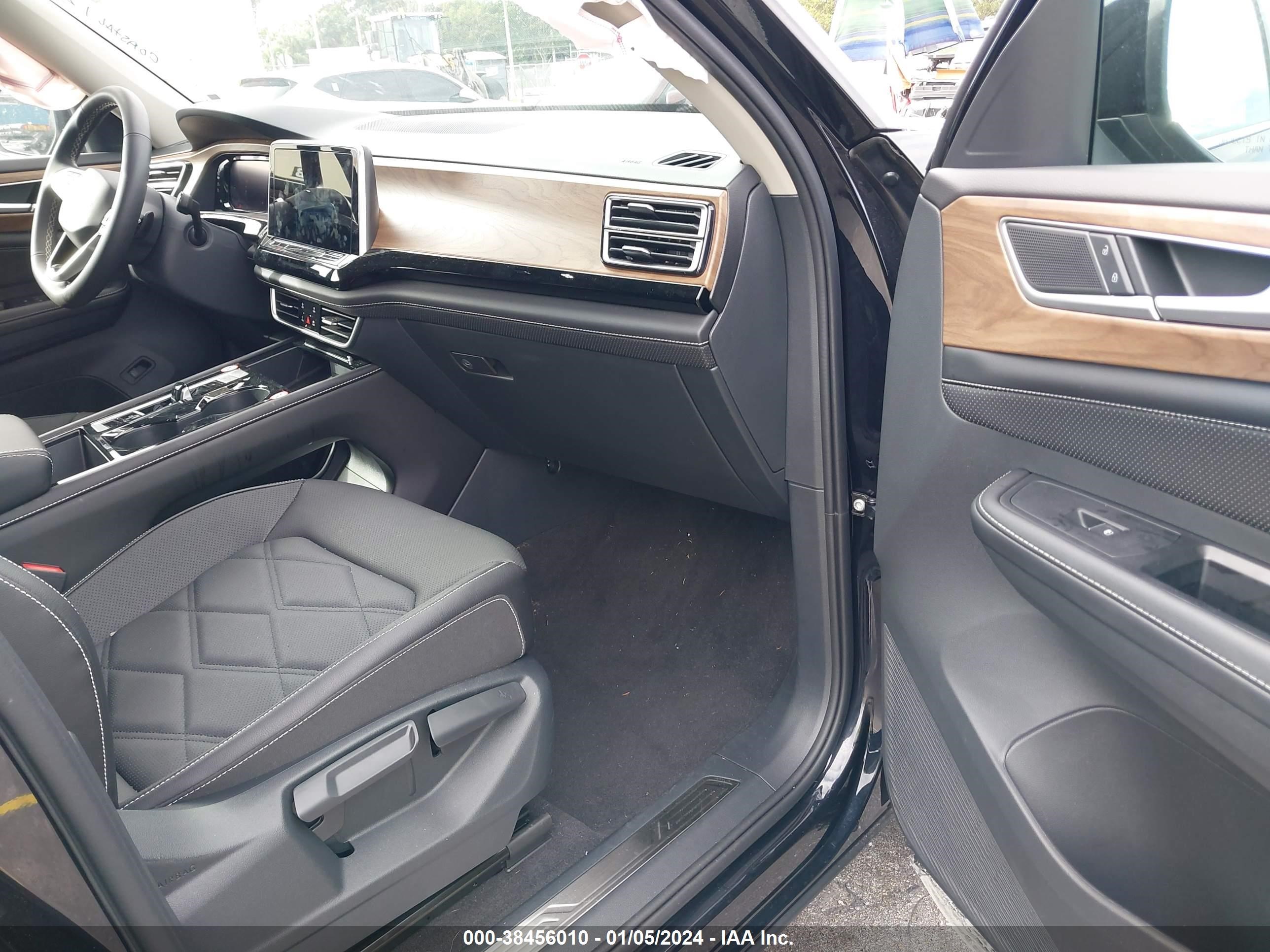 Photo 4 VIN: 1V2WR2CA7RC521453 - VOLKSWAGEN ATLAS 