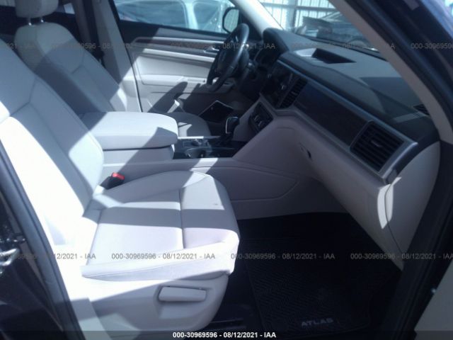 Photo 4 VIN: 1V2XR2CA2KC567136 - VOLKSWAGEN ATLAS 