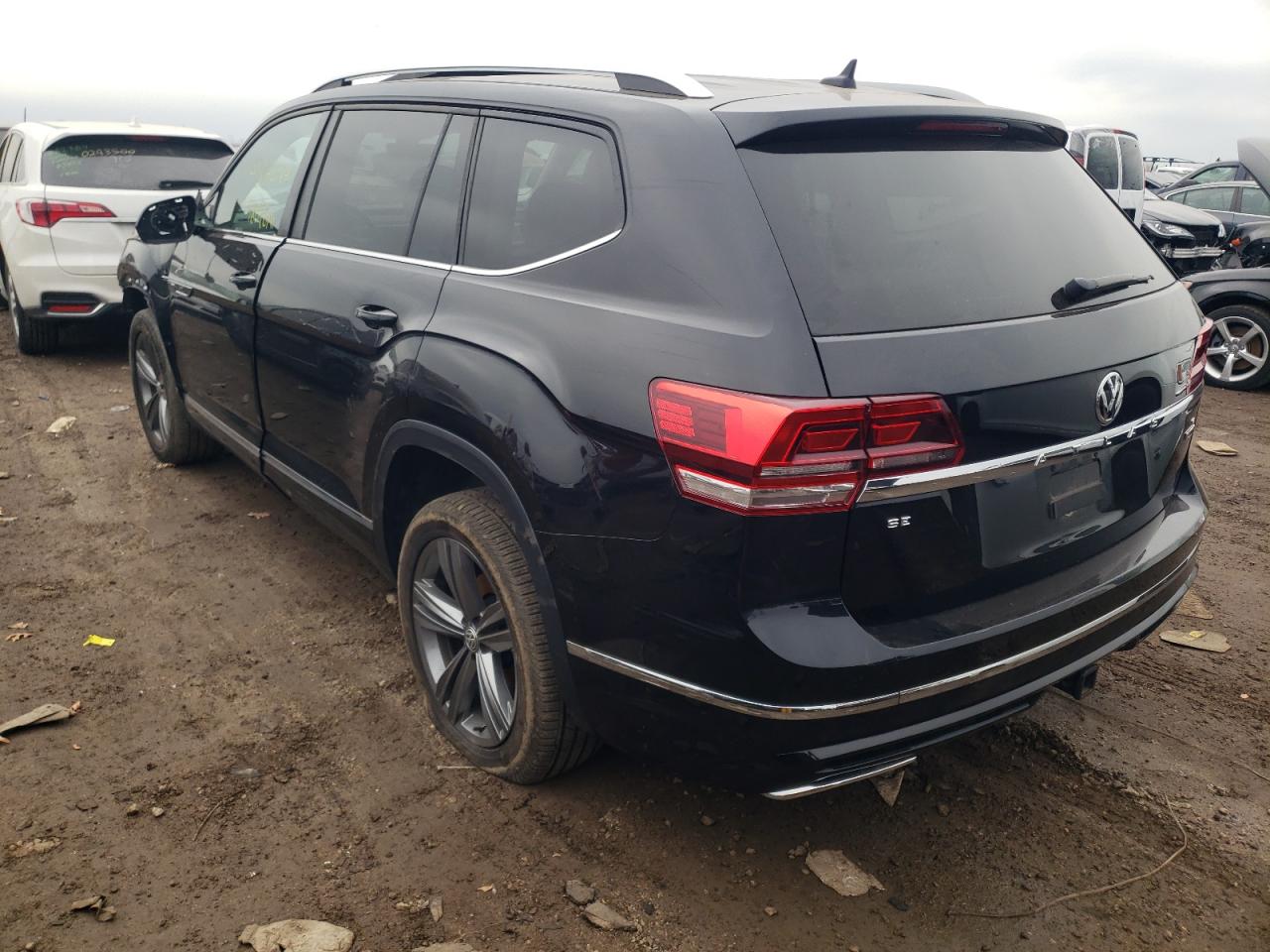 Photo 1 VIN: 1V2XR2CA4KC571074 - VOLKSWAGEN ATLAS 