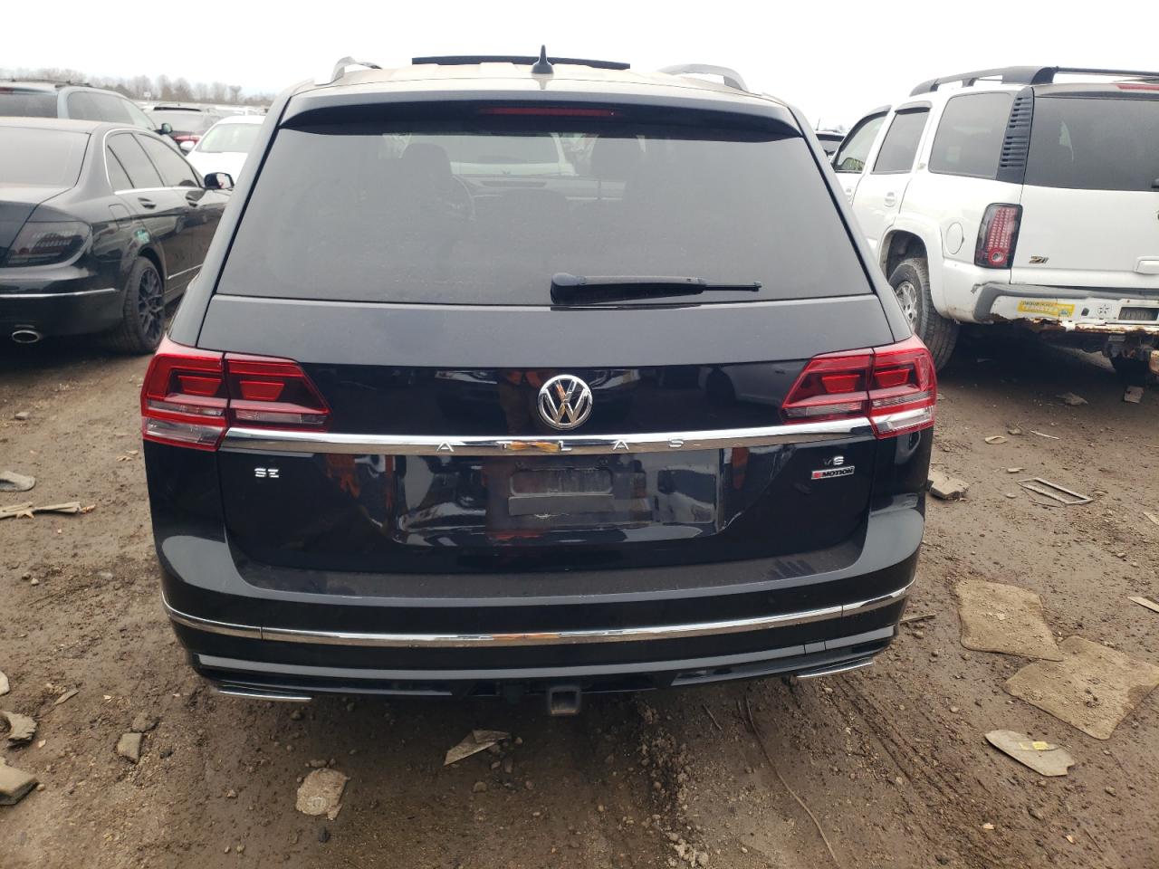 Photo 5 VIN: 1V2XR2CA4KC571074 - VOLKSWAGEN ATLAS 