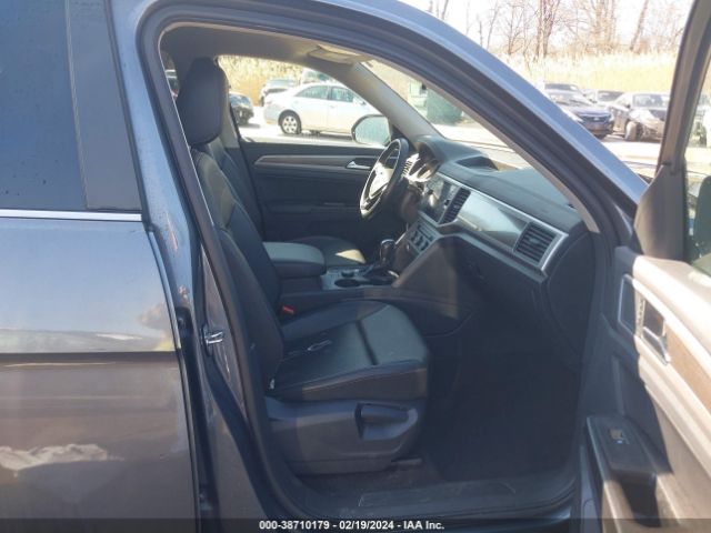 Photo 4 VIN: 1V2XR2CA6KC623529 - VOLKSWAGEN ATLAS 