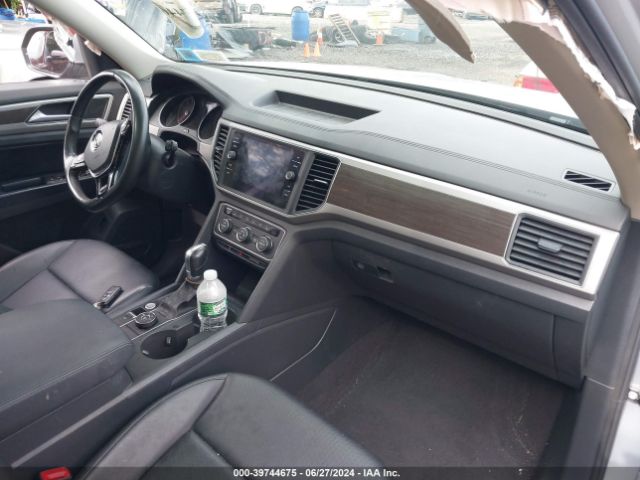 Photo 4 VIN: 1V2XR2CA9KC612315 - VOLKSWAGEN ATLAS SE 